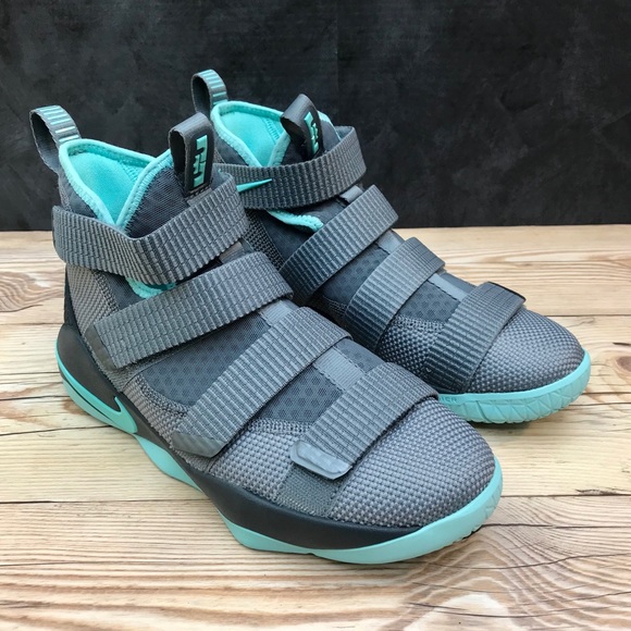 lebron soldier 11 cool grey